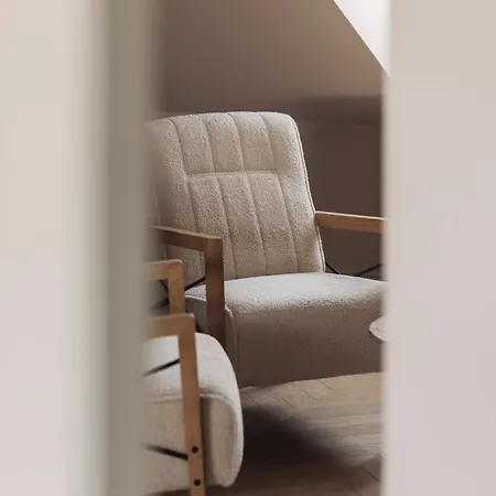 فندق مبيت وإفطار Zurenborg